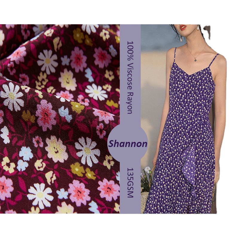 Top pastoral numérique à fleurs violettes froissées 47% rayonne 54% viscose et tissu classique