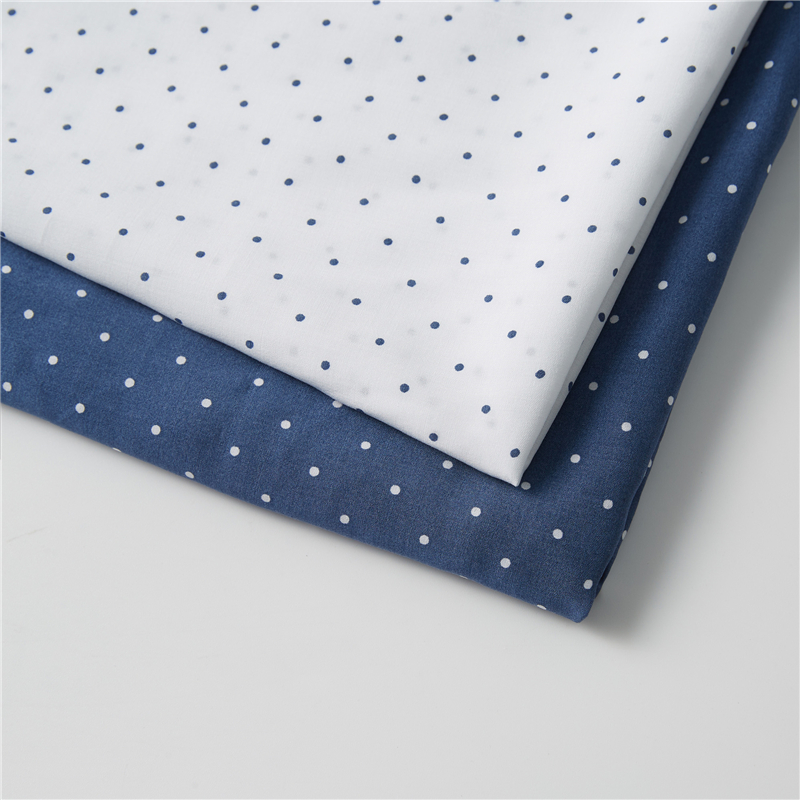 Pois blancs fond bleu 100% popeline de rayonne respirant formes tissu imprimé à pois