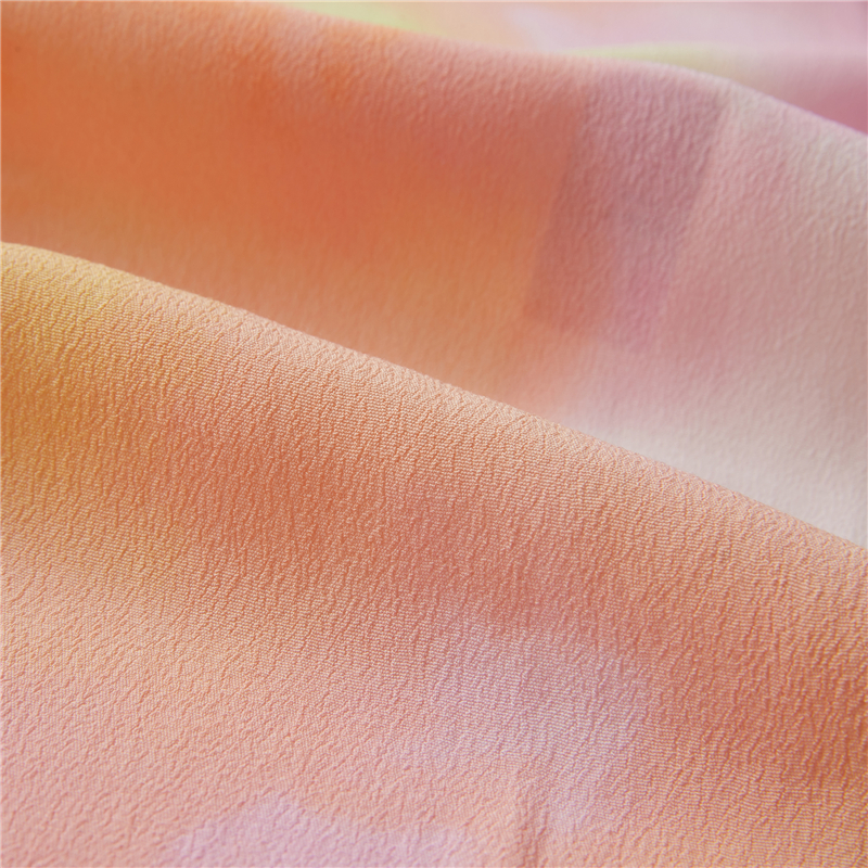 Sunset glow 53% viscose 47% rayonne crêpe tissu rayonne pastorale